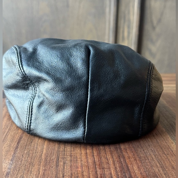 Black Leather Men's Cap - Picture 3 of 7